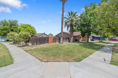780 Florence Ave, Lemoore, CA 93245 photo 5
