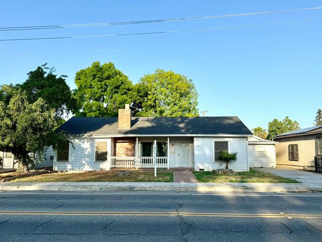 570 S Reed Ave, Reedley, CA 93654 | MLS# 235094 | 35 Photos - Movoto