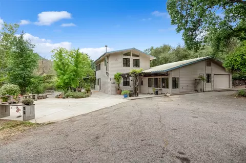 43080 Kaweah River Dr, Three Rivers, CA 93271