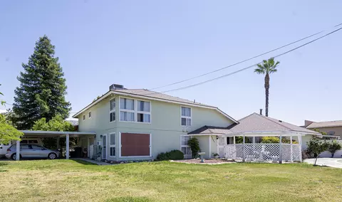 24403 Pogue Ave, Lemon Cove, CA 93244
