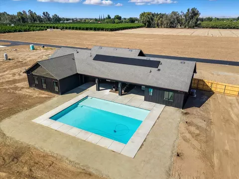 Exterior - Undisclosed, Exeter, CA 93221 photo 12 of 15