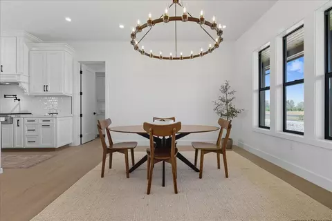 Dining - Undisclosed, Exeter, CA 93221 photo 1 of 3