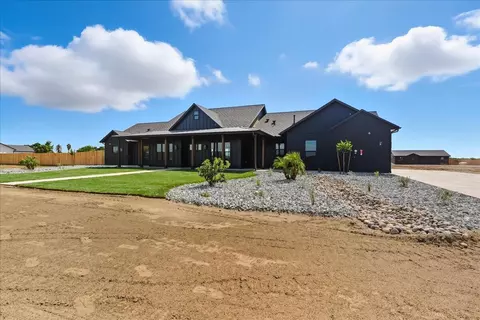 Exterior - Undisclosed, Exeter, CA 93221 photo 5 of 15
