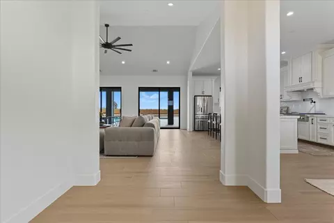 Entry Way - Undisclosed, Exeter, CA 93221 photo 1 of 4