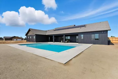 Exterior - Undisclosed, Exeter, CA 93221 photo 11 of 15