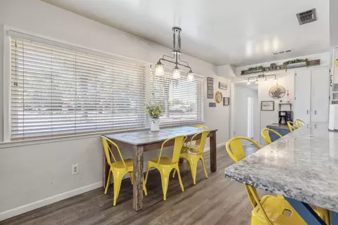 Dining - 300 Valencia Dr, Exeter, CA 93221 photo 6 of 6