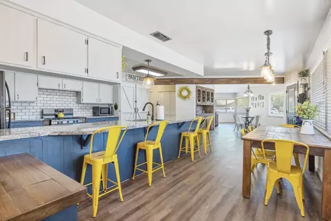 Other - 300 Valencia Dr, Exeter, CA 93221 photo 5 of 10