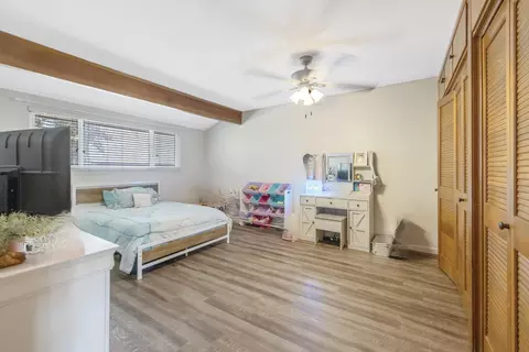 Bedroom - 300 Valencia Dr, Exeter, CA 93221 photo 5 of 9