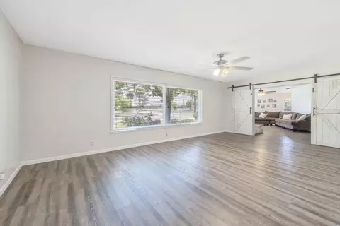 Living - 300 Valencia Dr, Exeter, CA 93221 photo 1 of 6