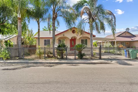 93 S Villa St, Porterville, CA 93257
