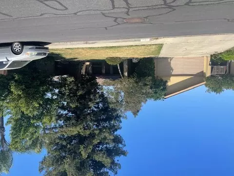 2910 S Fulgham St, Visalia, CA 93277