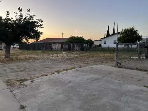 12478 1st Dr, Cutler, CA 93615 photo 3