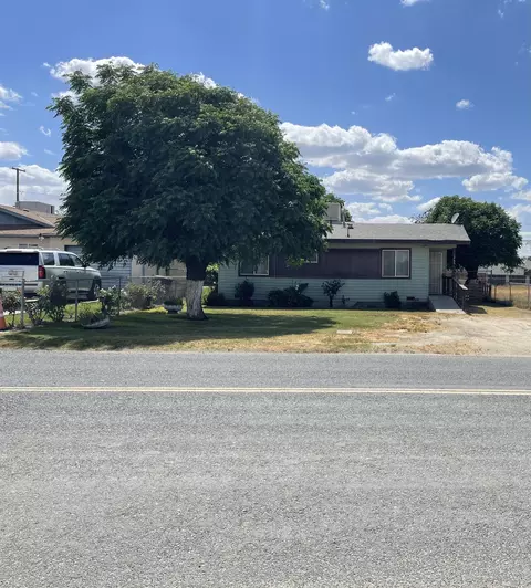 Exterior - 269 S Evans Rd, Tipton, CA 93272 photo 2 of 9