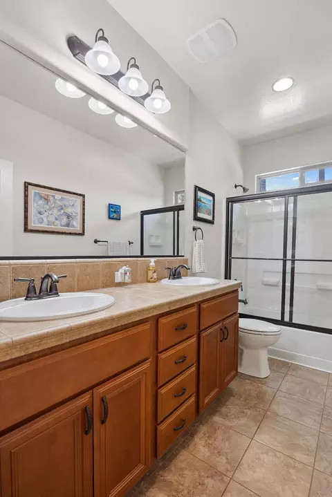 197 Hampton St, Tulare, CA 93274 photo 41