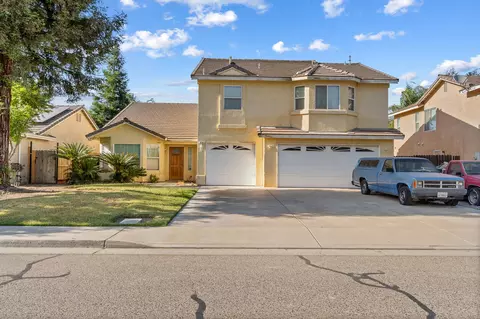 618 W Kimball Ave, Visalia, CA 93277