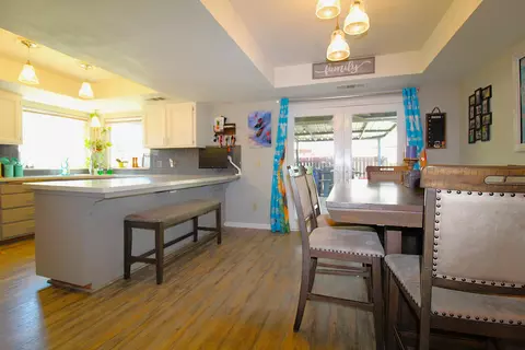 Dining - 210 Hampton Ct, Exeter, CA 93221 photo 1 of 3