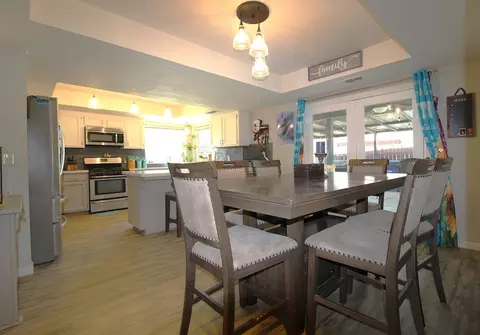 Dining - 210 Hampton Ct, Exeter, CA 93221 photo 3 of 3