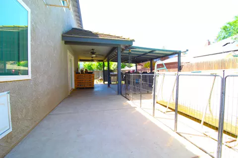 Exterior - 210 Hampton Ct, Exeter, CA 93221 photo 8 of 8