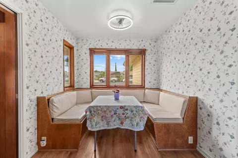 Dining - 707 W Pine St, Exeter, CA 93221 photo 1 of 2