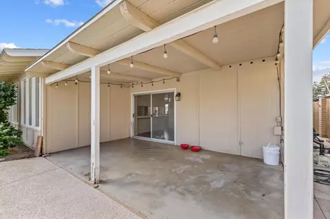 Exterior - 707 W Pine St, Exeter, CA 93221 photo 5 of 12