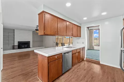 Kitchen - 707 W Pine St, Exeter, CA 93221 photo 3 of 6