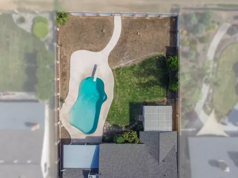 View/Area - 707 W Pine St, Exeter, CA 93221 photo 6 of 6