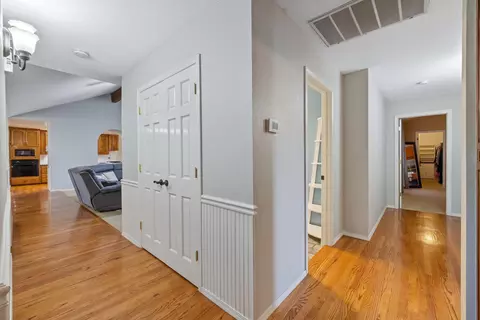 Entry Way - 1314 Lincoln Ln, Lemoore, CA 93245 photo 11 of 11