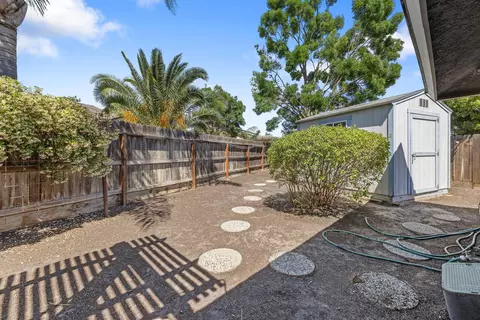 Exterior - 1314 Lincoln Ln, Lemoore, CA 93245 photo 8 of 14