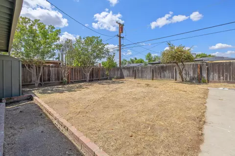 955 W San Gabriel Ave, Clovis, CA 93612 photo 32