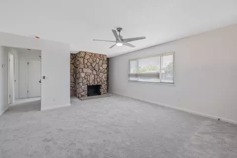 955 W San Gabriel Ave, Clovis, CA 93612 photo 11