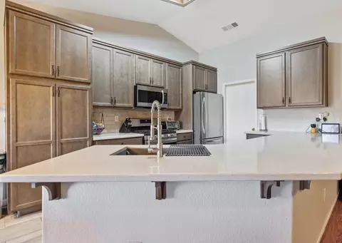 Kitchen - 1349 Van Ct, Hanford, CA 93230 photo 3 of 5