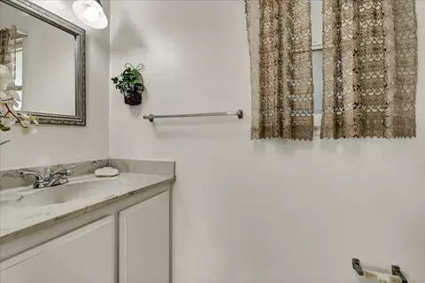 Bath - 1335 W Howard Ave, Visalia, CA 93277 photo 1 of 4