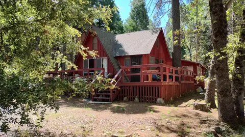 2116 John Gerney Dr, Camp Nelson, CA 93208
