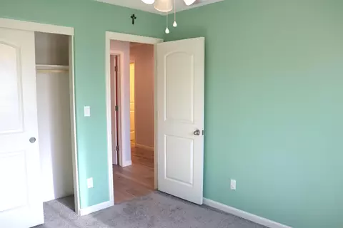 Bedroom - 1884 Clover Dr, Dinuba, CA 93618 photo 6 of 11