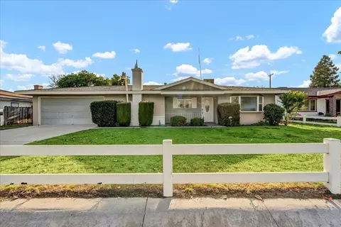 1447 Westside St, Porterville, CA 93257