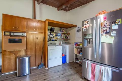 600 W Iris Ave, Visalia, CA 93277 photo 10