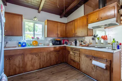 600 W Iris Ave, Visalia, CA 93277 photo 9