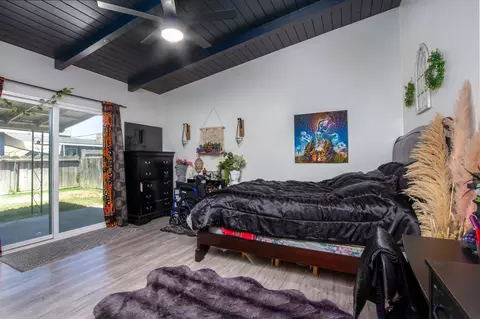 600 W Iris Ave, Visalia, CA 93277 photo 5
