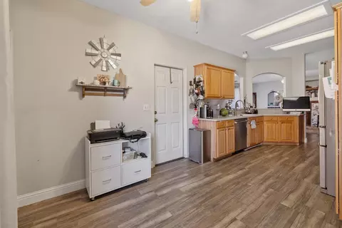 1797 Hatch Ave, Tulare, CA 93274 photo 16
