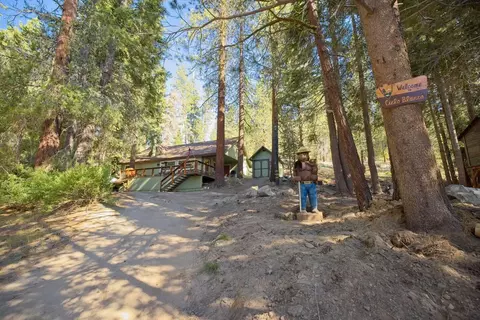 Exterior - 56981 Sequoia Dr, Springville, CA 93265 photo 1 of 7