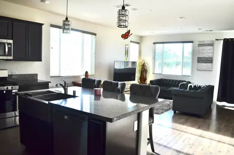 Kitchen - 3136 E Harter Ave, Visalia, CA 93292 photo 1 of 5
