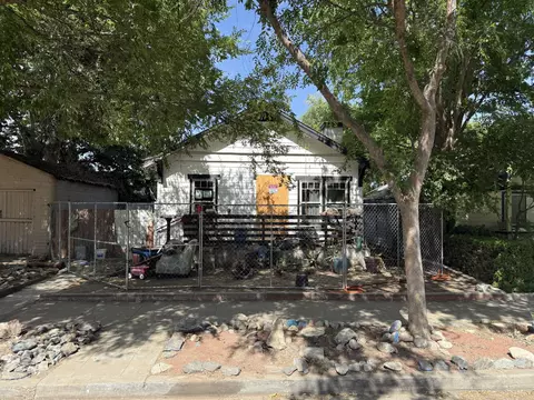 313 S C St, Exeter, CA 93221