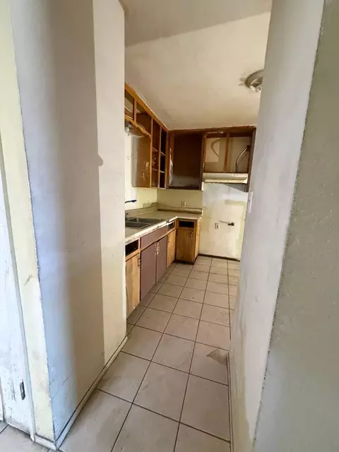 1311 W 1st St, Merced, CA 95341 photo 8