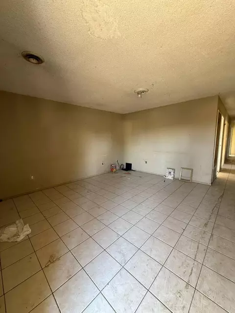 1311 W 1st St, Merced, CA 95341 photo 6