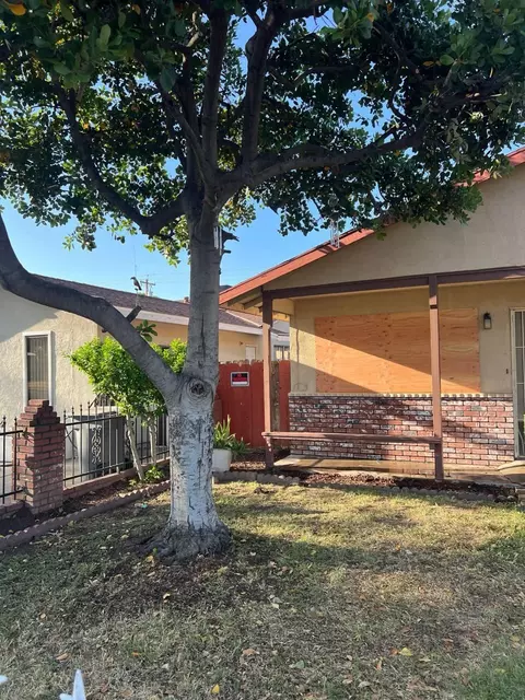 1311 W 1st St, Merced, CA 95341 photo 3