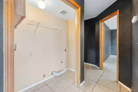 206 Windsor Ct, Exeter, CA 93221 photo 17