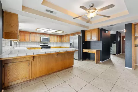 206 Windsor Ct, Exeter, CA 93221 photo 11