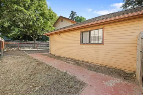 206 Windsor Ct, Exeter, CA 93221 photo 37
