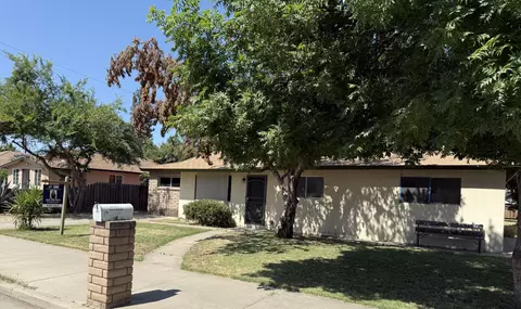 363 N Harvard Ave, Lindsay, CA 93247