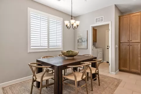 3239 N Rova Ct, Visalia, CA 93291 photo 14